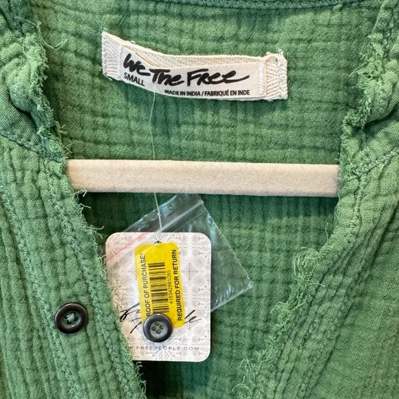 FREE PEOPLE We the Free Women’s Summer Daydream Button Down Green Shirt S NWT - Picture 4 of 12